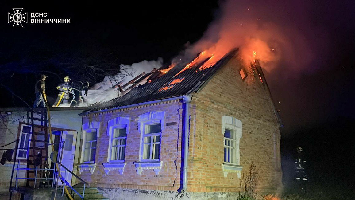 Коротке замикання та пожежа на даху